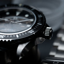 Load image into Gallery viewer, [Starter Bundle] 40mm Diver Kit | 40mm Diver With Second Hand Setting Assisting Tool and extra strap, bezel &amp; insert | Seiko NH70