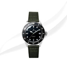 Load image into Gallery viewer, EONIQ x DIY WATCH CLUB Watchmaking Kit - Customizable 40mm diver - Seiko NH35