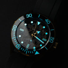 Load image into Gallery viewer, lume shot - LIMITED - DIY Watchmaking Kit | 42mm NH70A Gold Dive Watch With Gold Sapphire Dial | DWC-D02S 
