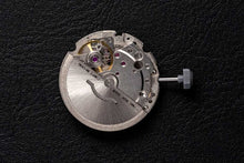 Load image into Gallery viewer, diy watch club - 8215 miyota movement back